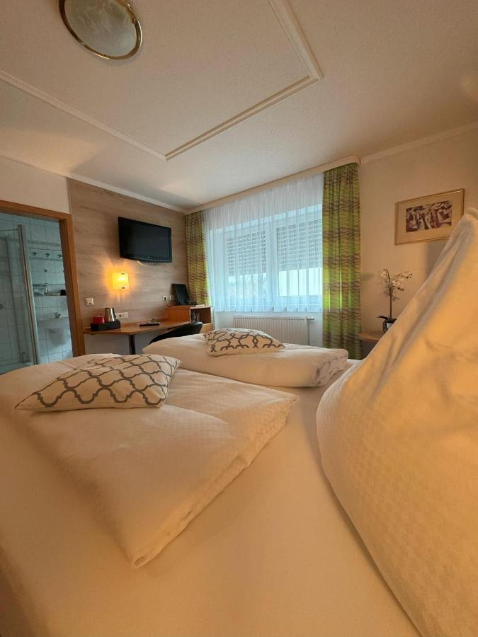 Hotel Harbauer Schwarzenbruck Kültér fotó