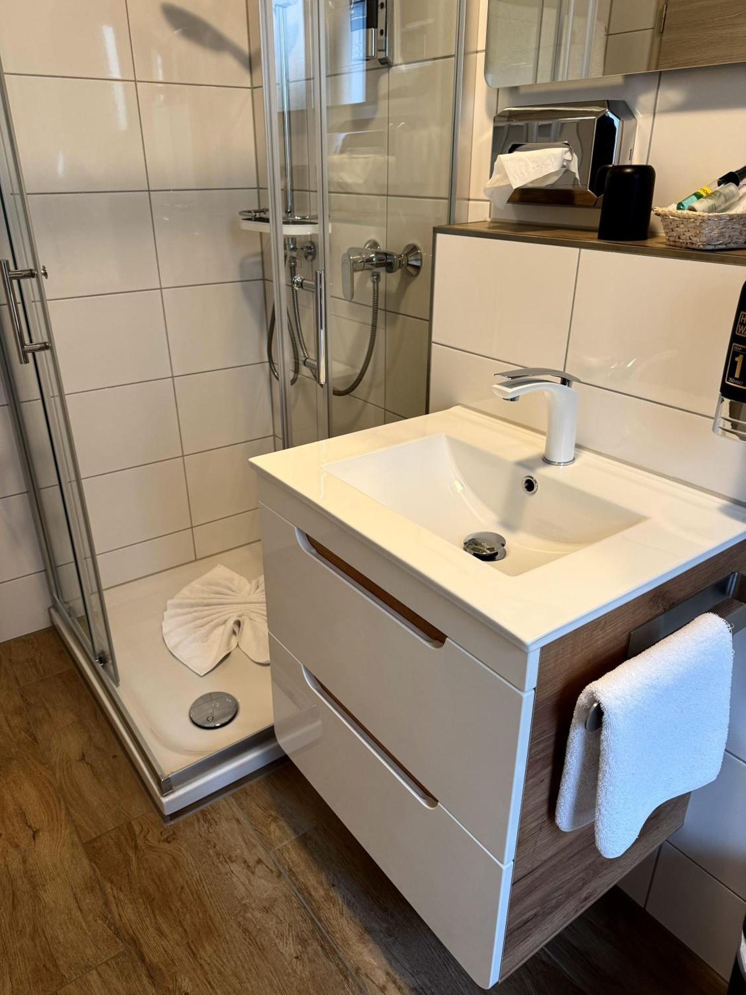 Hotel Harbauer Schwarzenbruck Kültér fotó